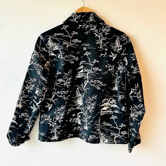 Chico’s Japanese Garden Jacket - Picture 5 of 7